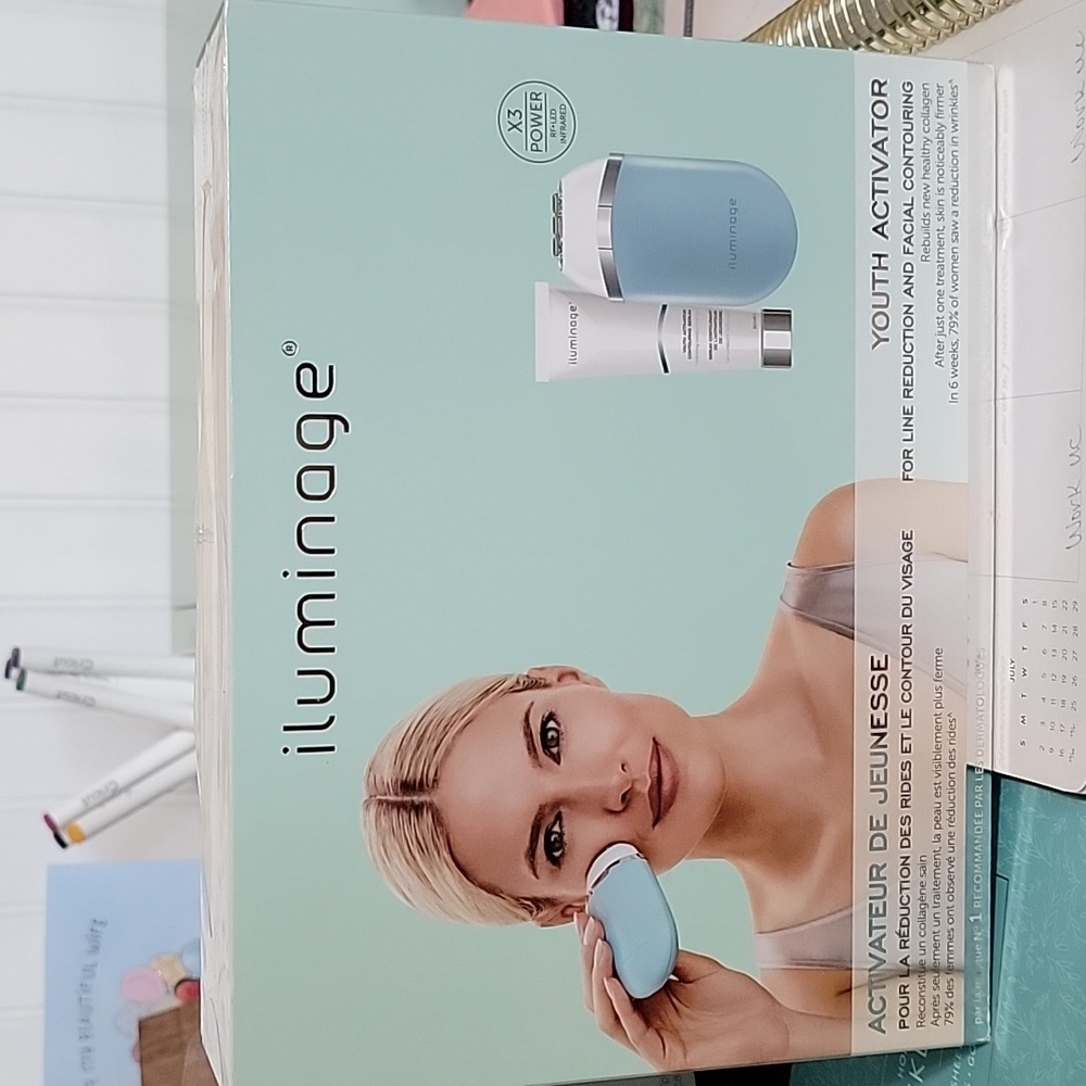 Iluminage youth activator